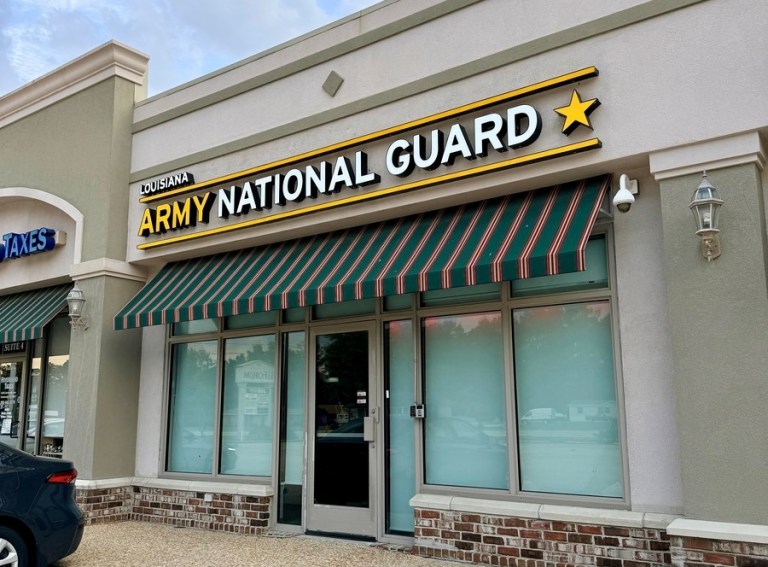 Hammond 02 900x1200 e1ce480 1 768x567